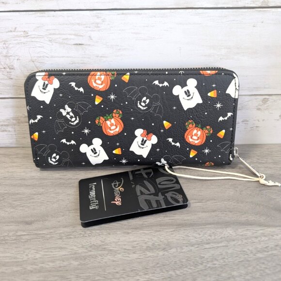 Loungefly Disney Spooky Mickey and Minnie Halloween Ziparound Wallet - Picture 2 of 4
